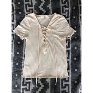 NWOT Urban outfitters tie front cream top - small